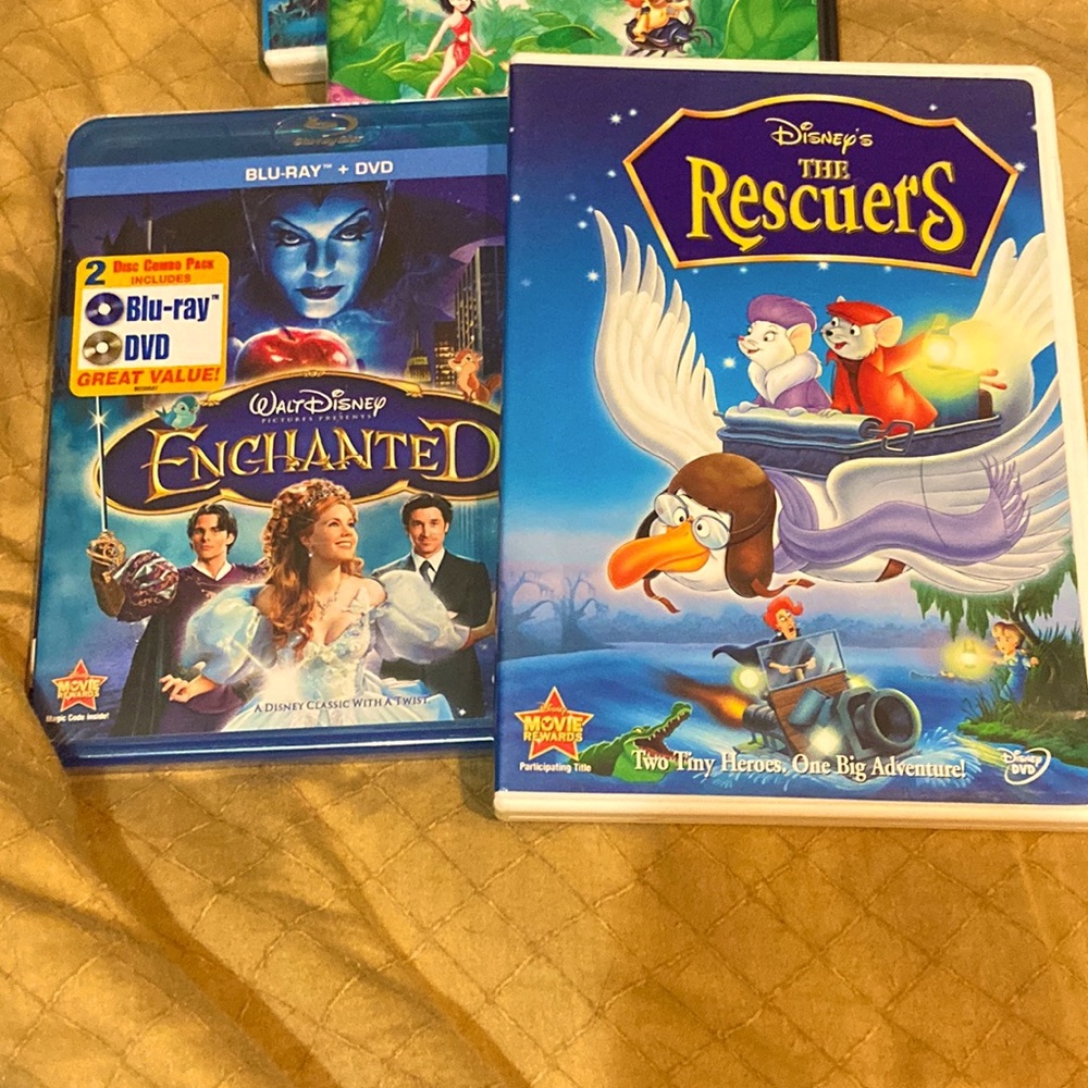 🏷️ 5/$40 ENCHANTED & THE RESCUERS DOWN UNDER~DISNEY BLU RAY & DVD 2 PACK